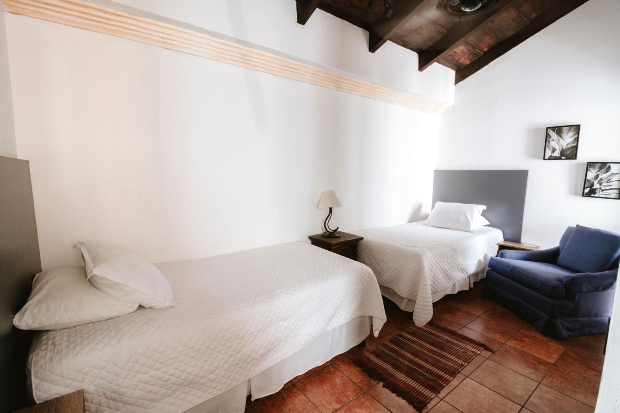 All Suite El Marques De Antigua Bagian luar foto