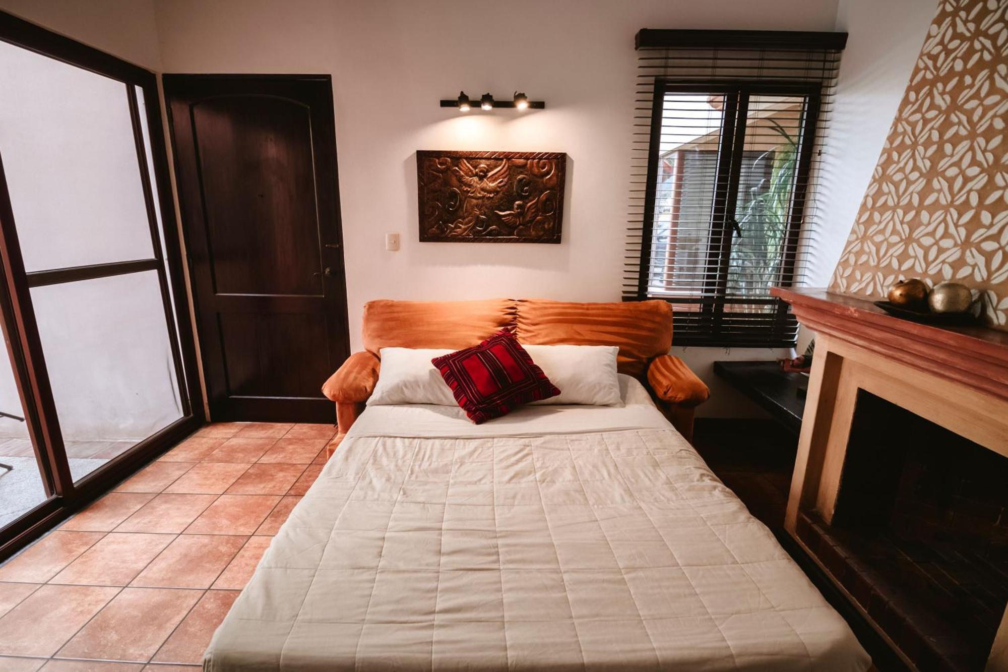All Suite El Marques De Antigua Bagian luar foto